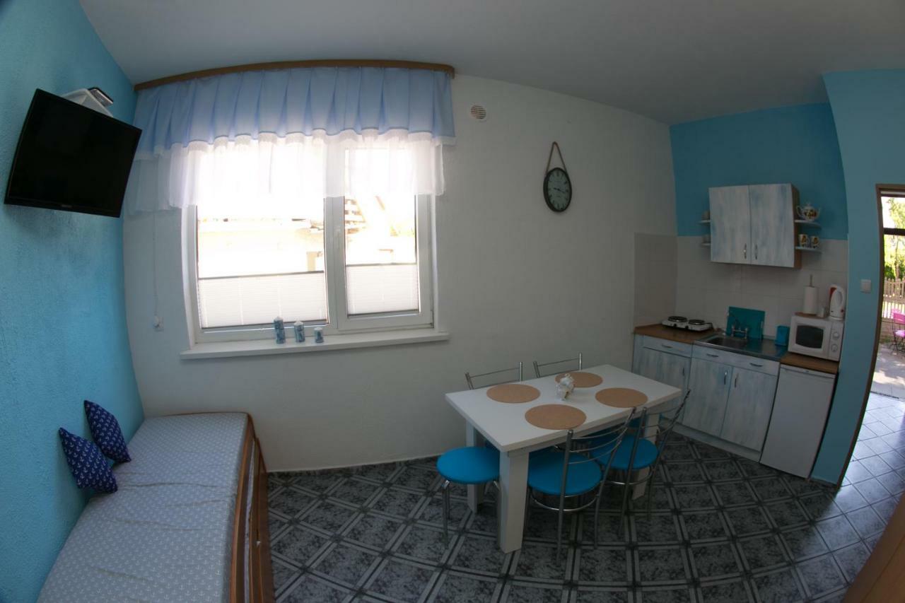Studio-Tani Apartament Rowy  Exteriör bild